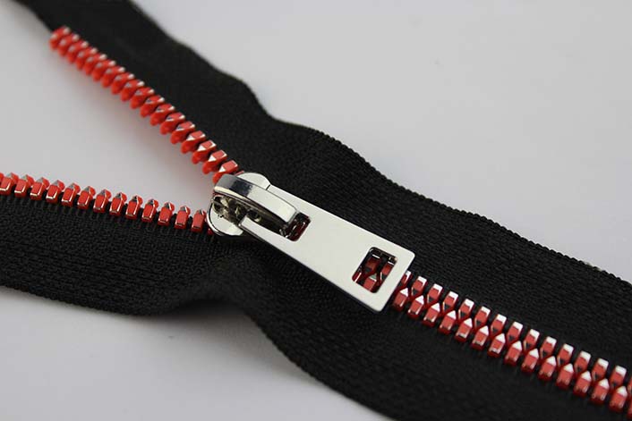 Plastic zipper two colored corn teeth